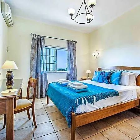 Hotel Rebela Albufeira